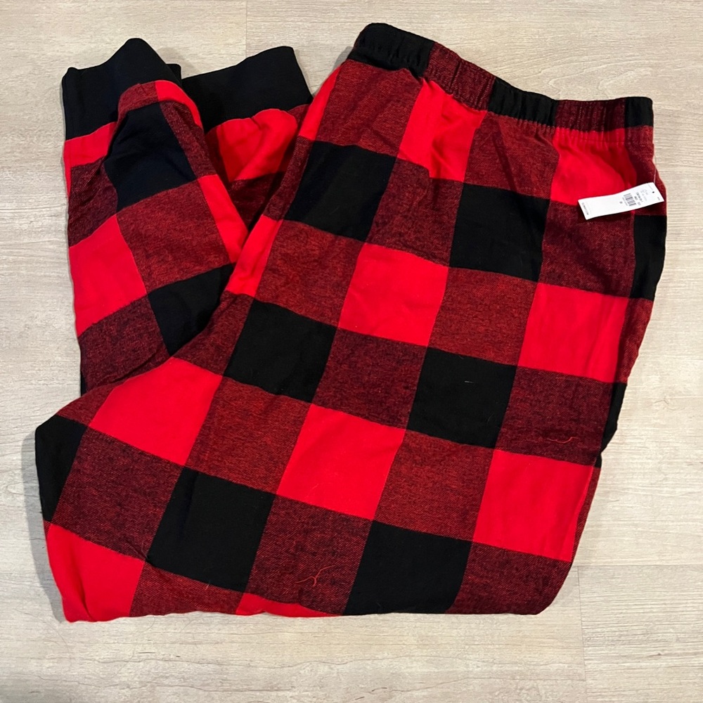 Old navy flannel jogger pajama pants